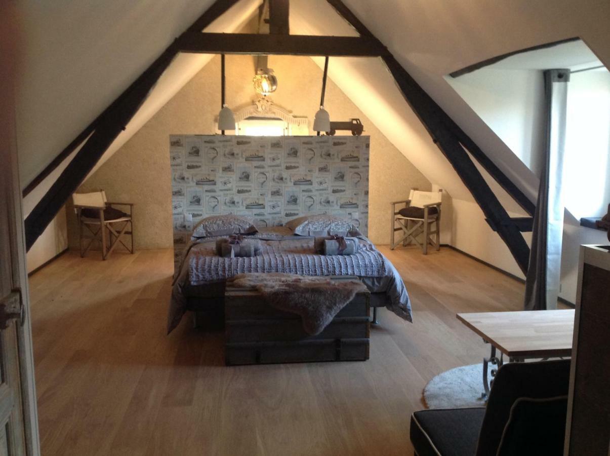 Reugny  Le Moulin De Chareau Bed & Breakfast エクステリア 写真